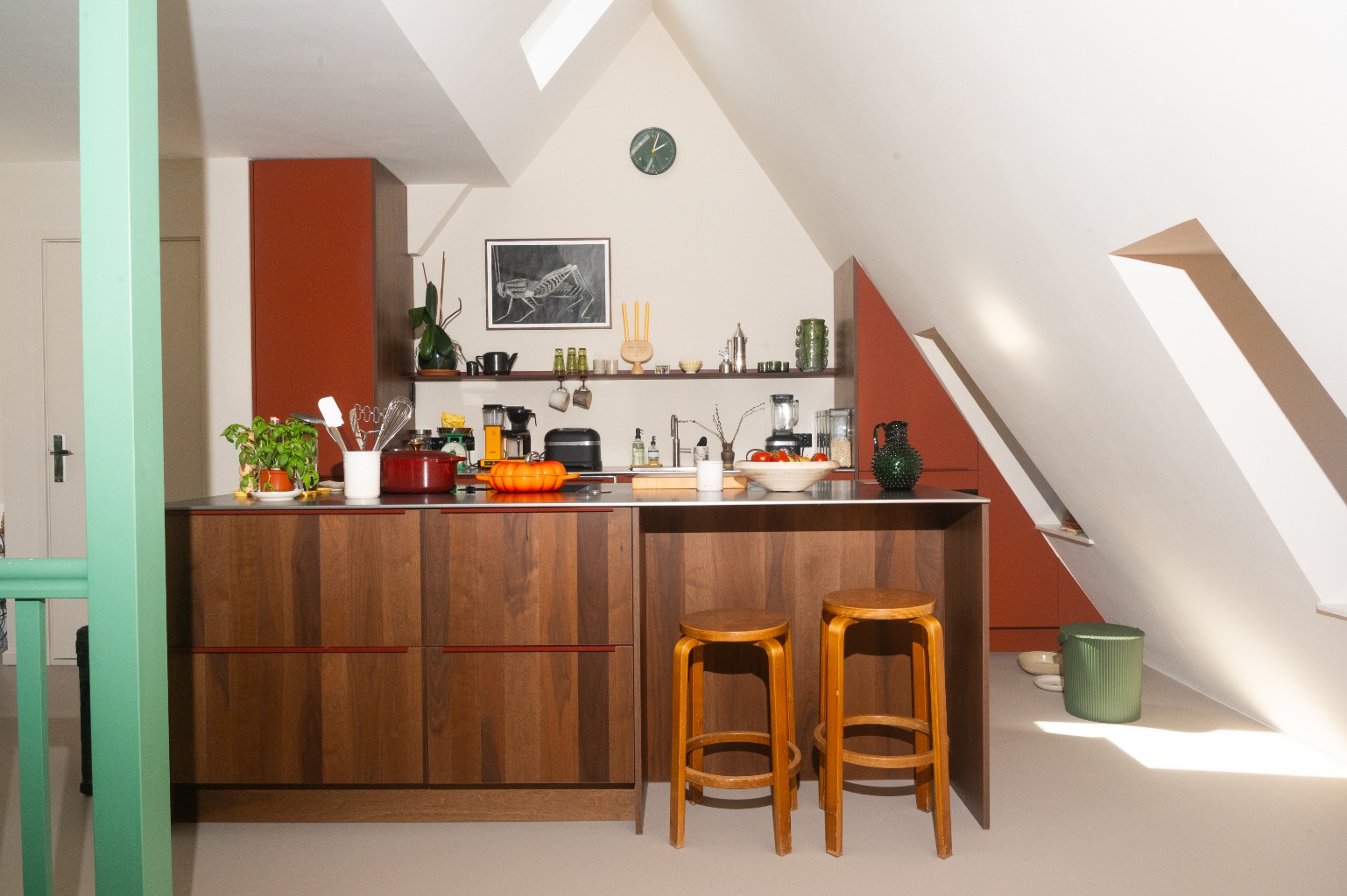 Enzo Pérès-Labourdette kitchen wide